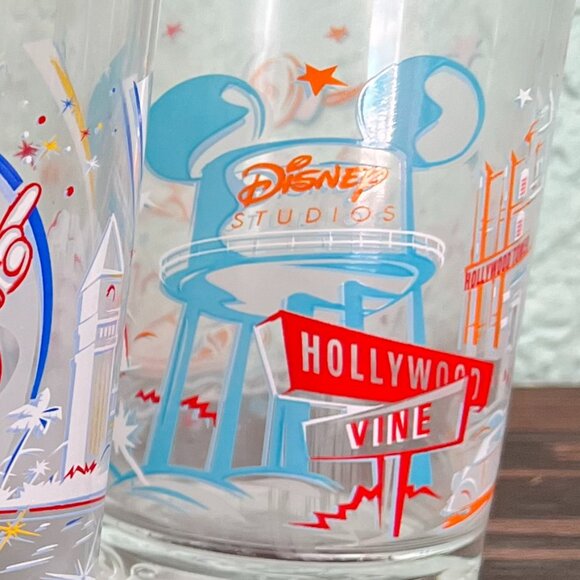 Disney World Remember The Magic 25th Anniversary Set of 4 Glasses set 1 - Picture 6 of 6